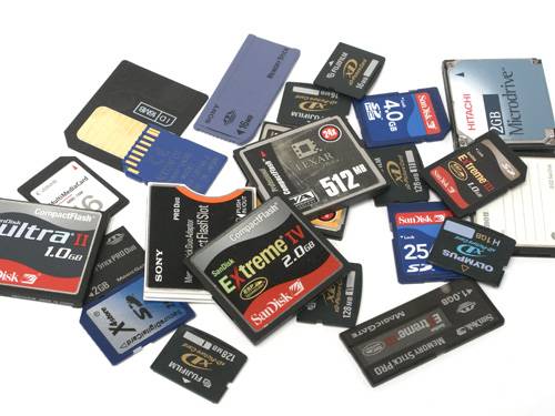 beragam jenis memory card